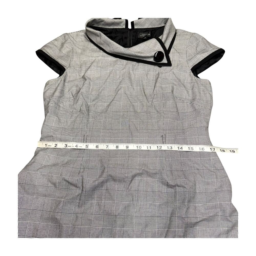 Tahari Arthur S Levine Plaid Dress Size 10 - Picture 9 of 10